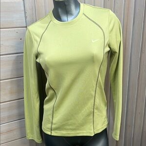 Nike Green Fitted Raglan Long Sleeve Tee